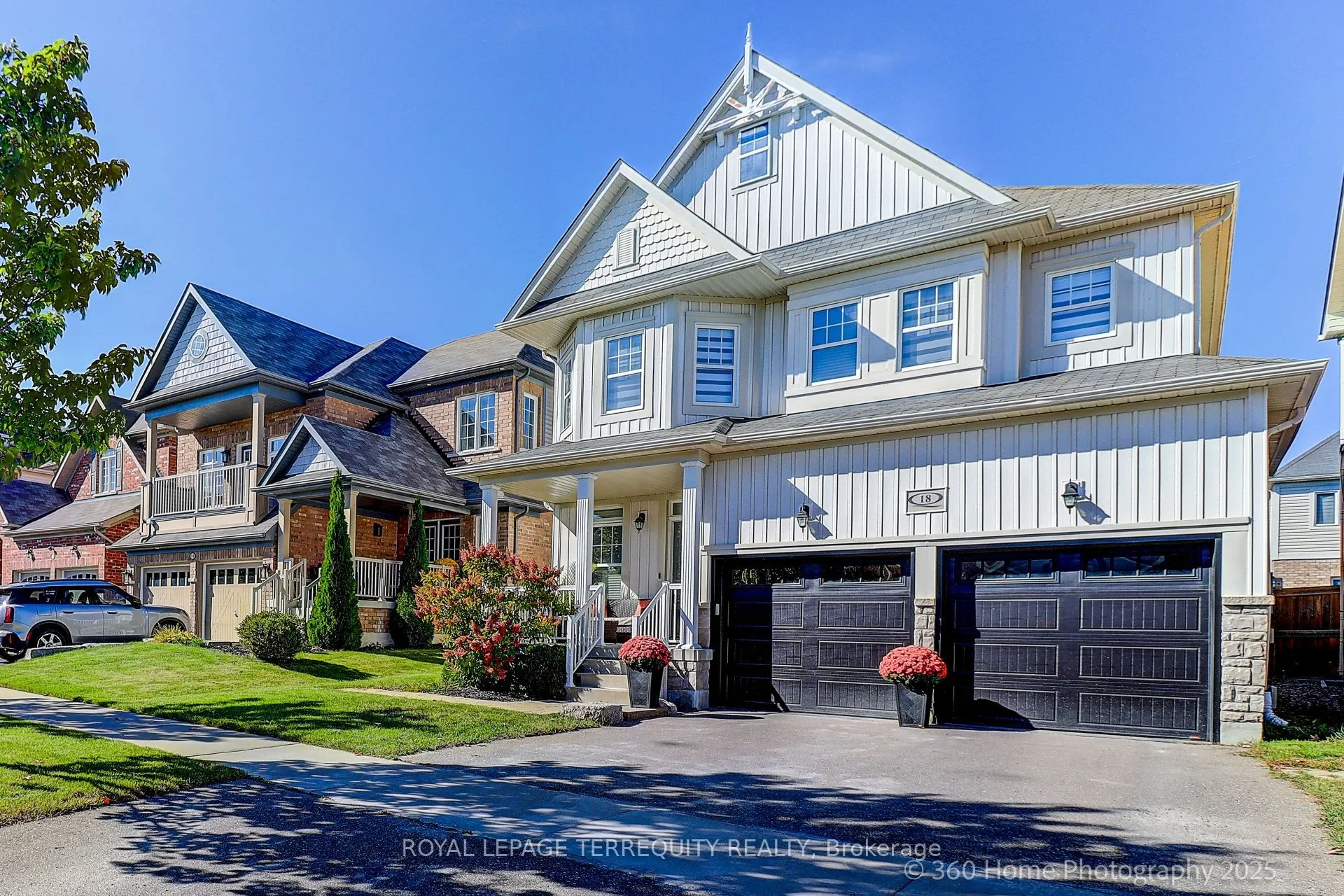 18 Northglen Boulevard