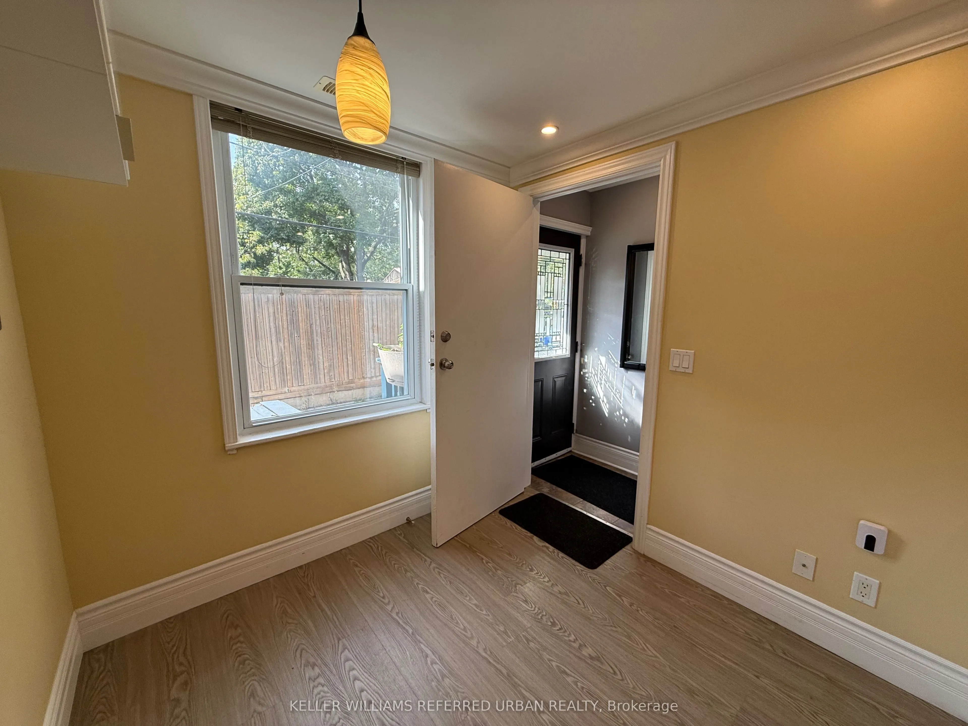 1055 Craven Road, #Main