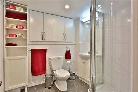 1055 Craven Road, #Main