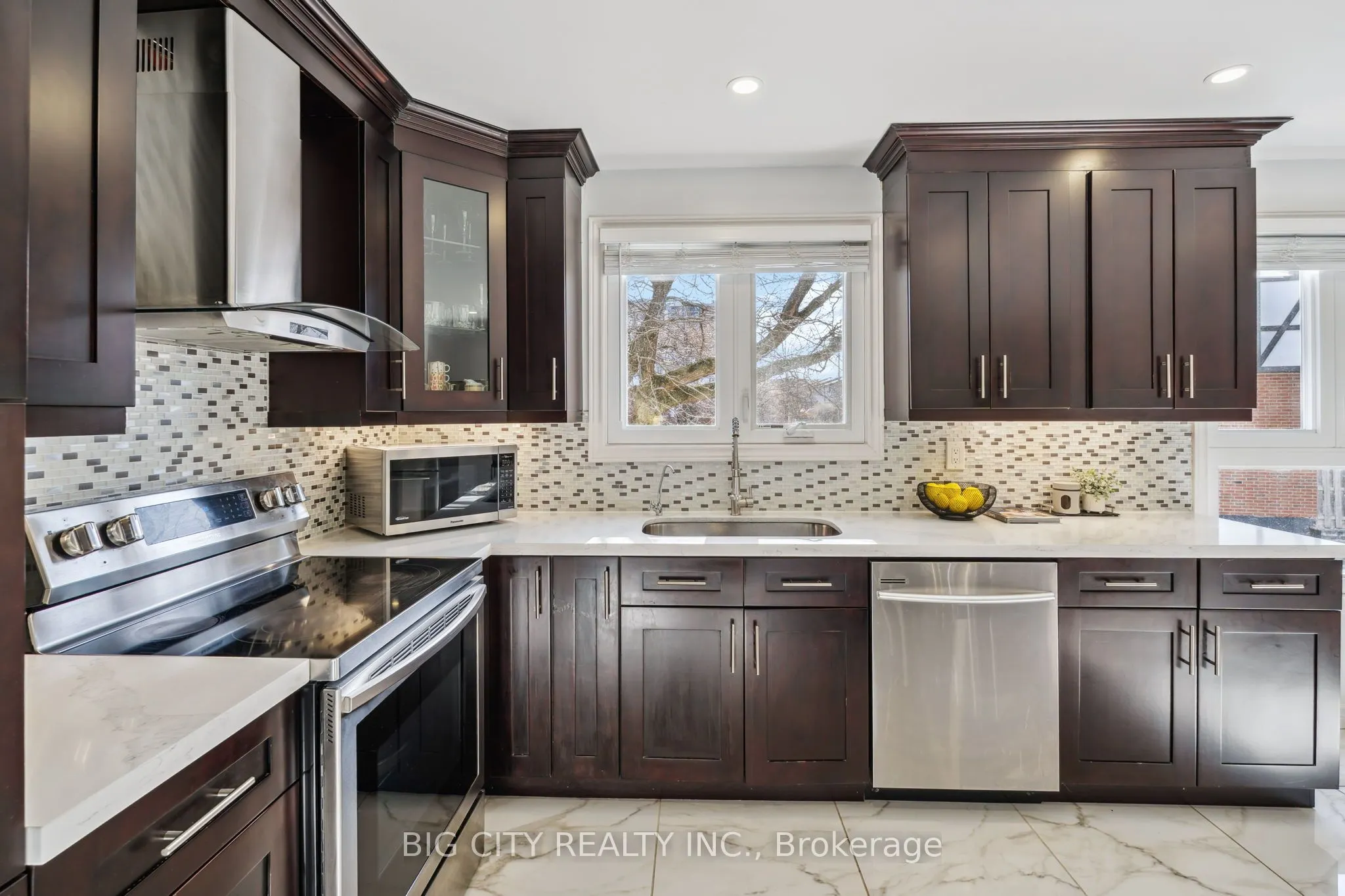 321 Trudelle Street, #21