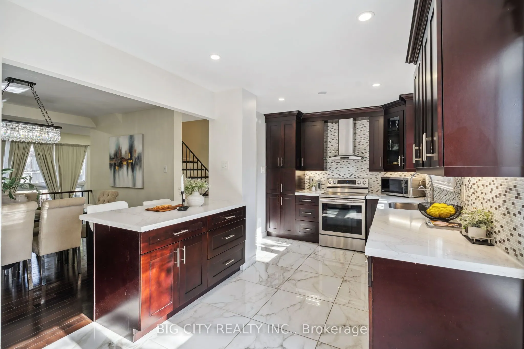 321 Trudelle Street, #21