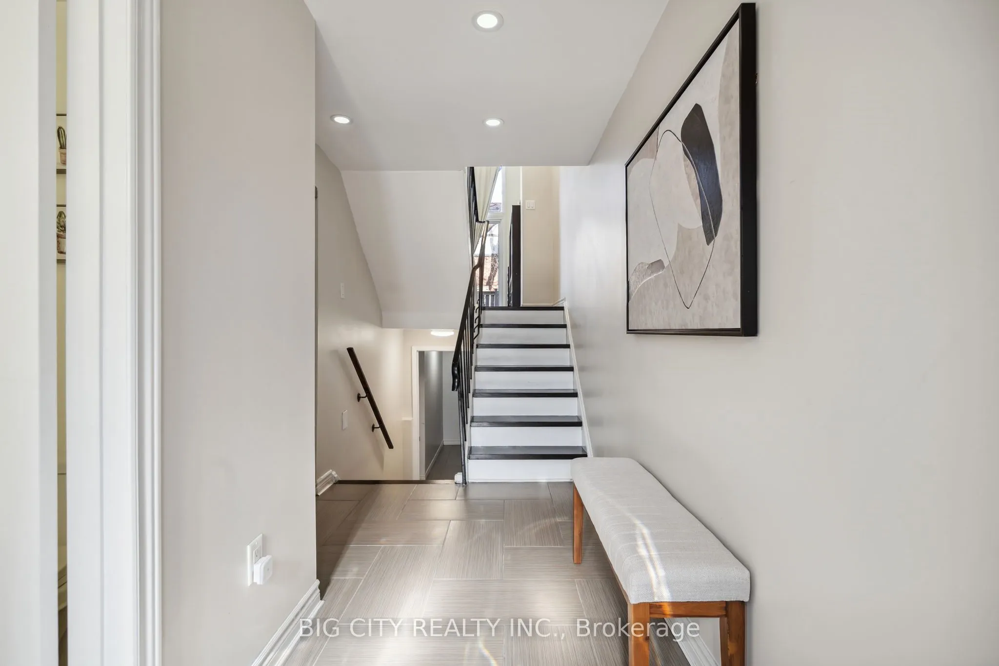 321 Trudelle Street, #21