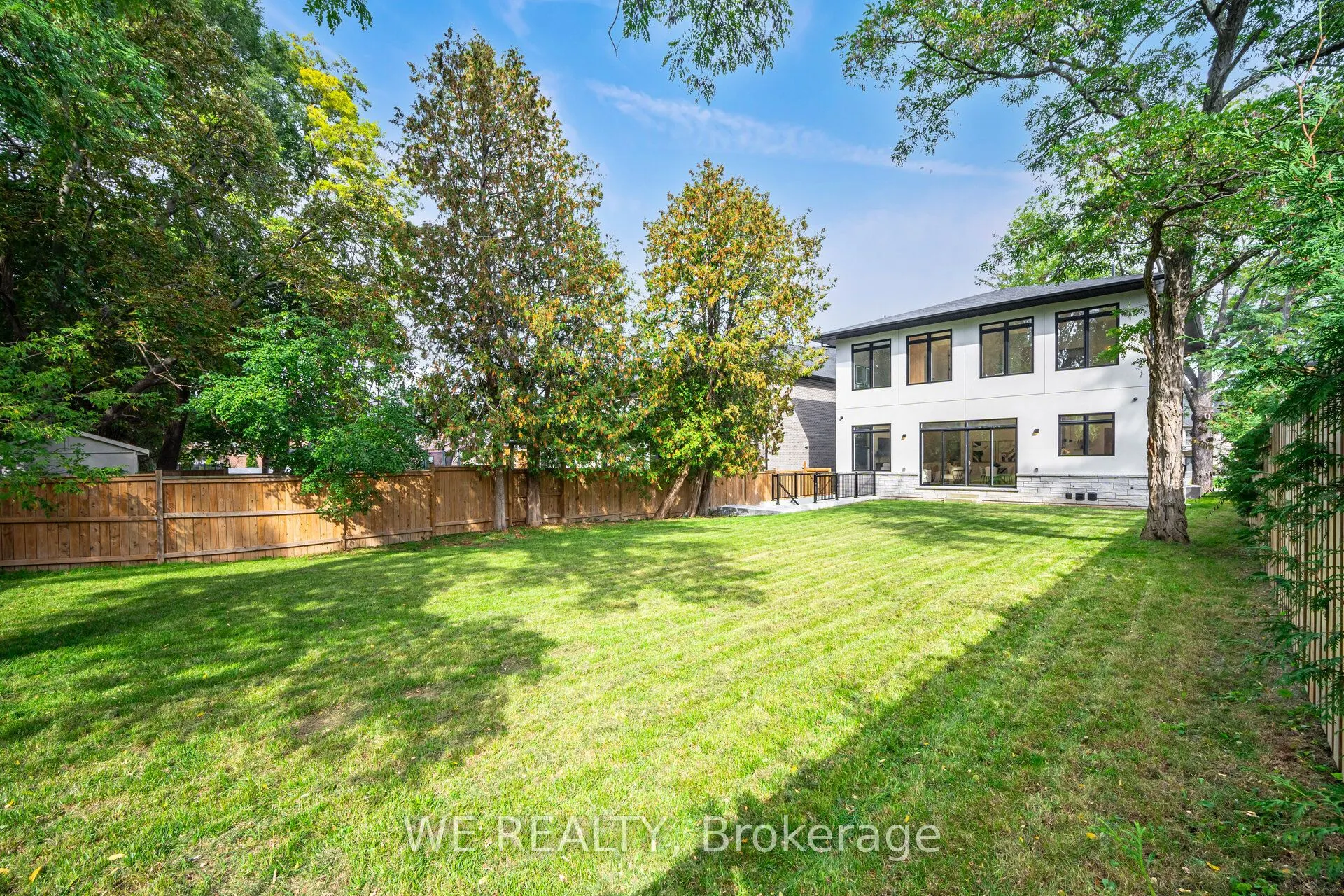 1490 Rosebank Road