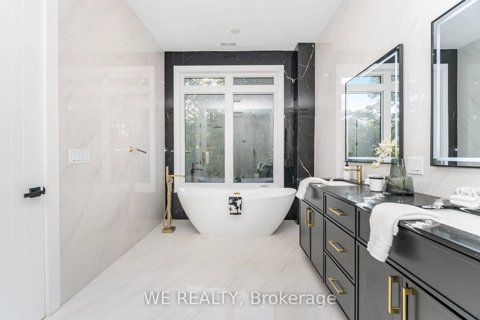 1490 Rosebank Road