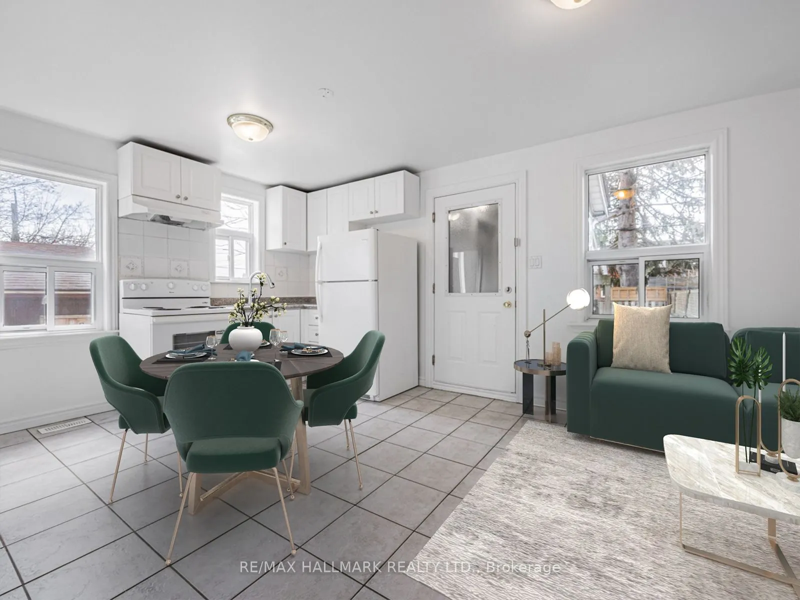 8 Redwood Avenue, #Rear Upper