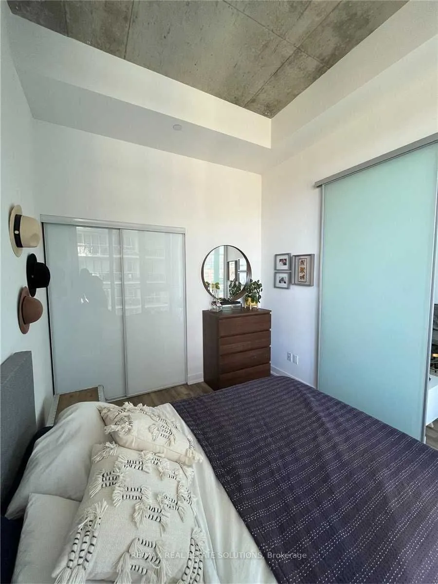 15 Baseball Place, #503