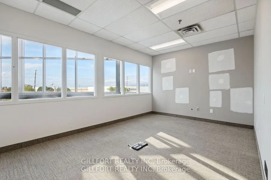 5639 Finch Avenue E, #302
