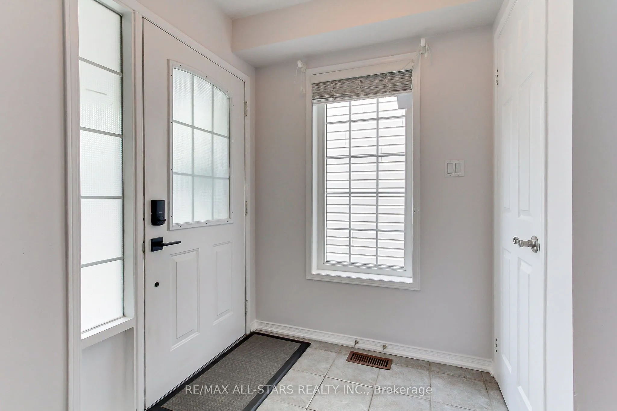 85 Handley Crescent
