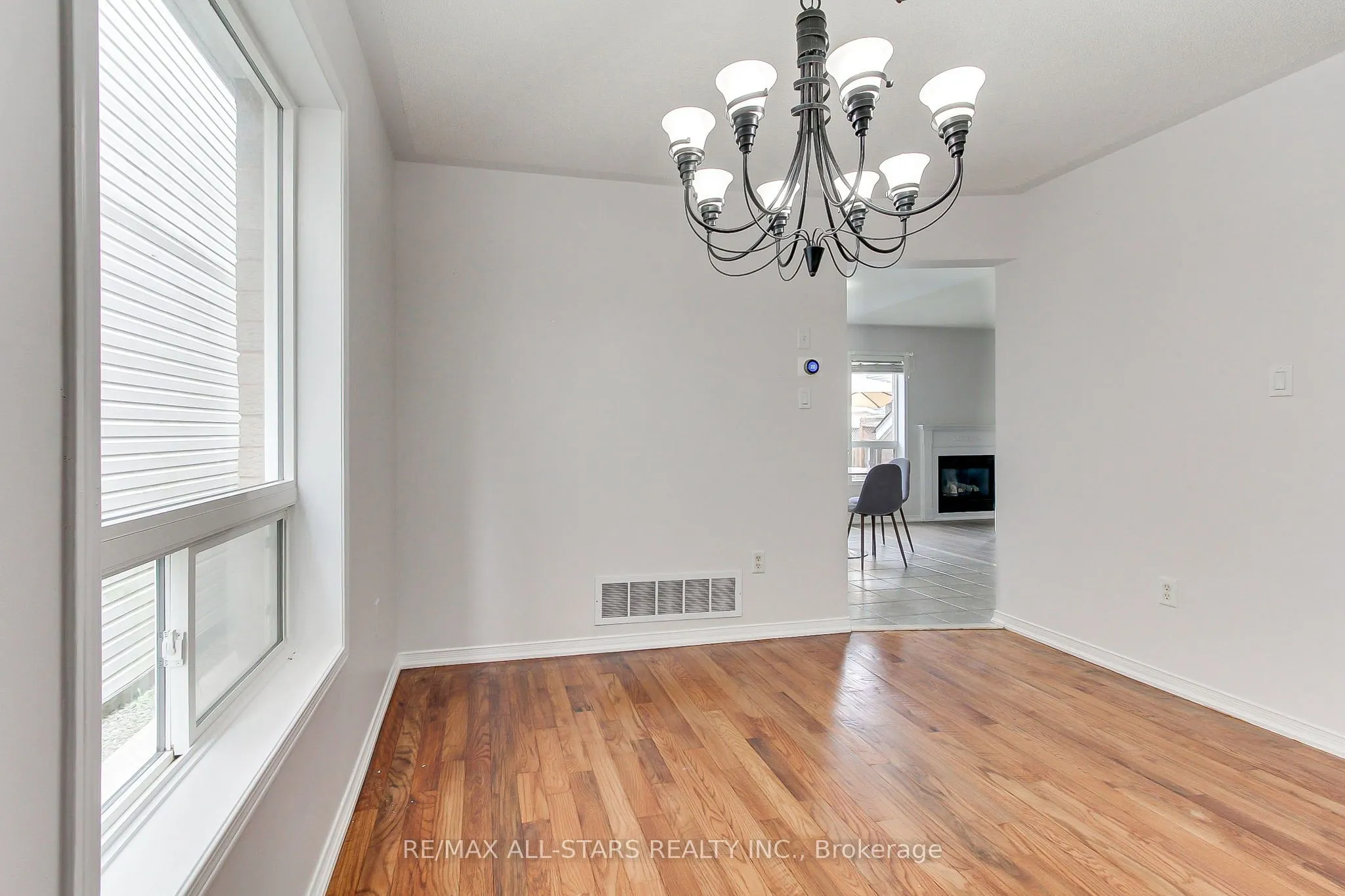 85 Handley Crescent