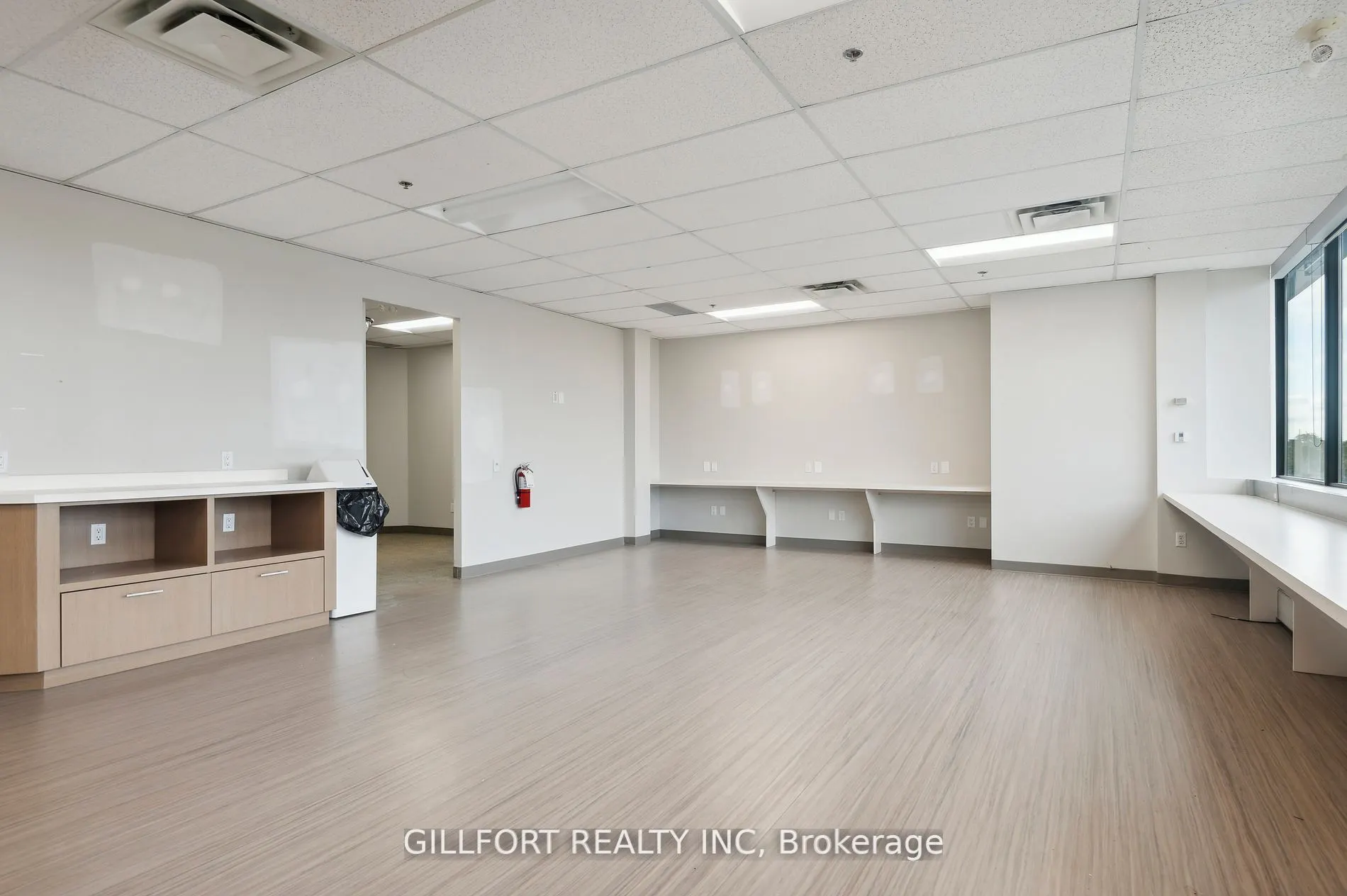 5639 Finch Avenue E, #303