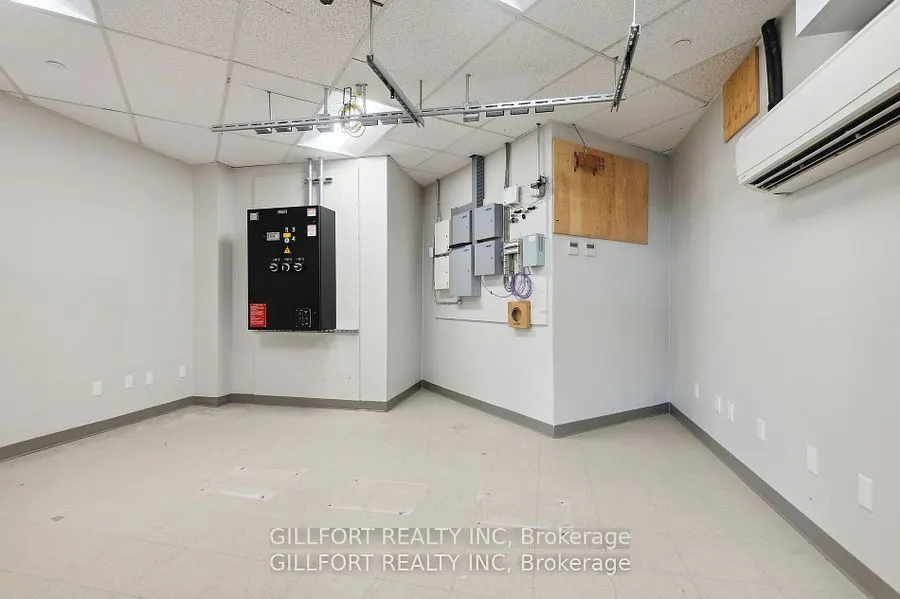 5639 Finch Avenue E, #303