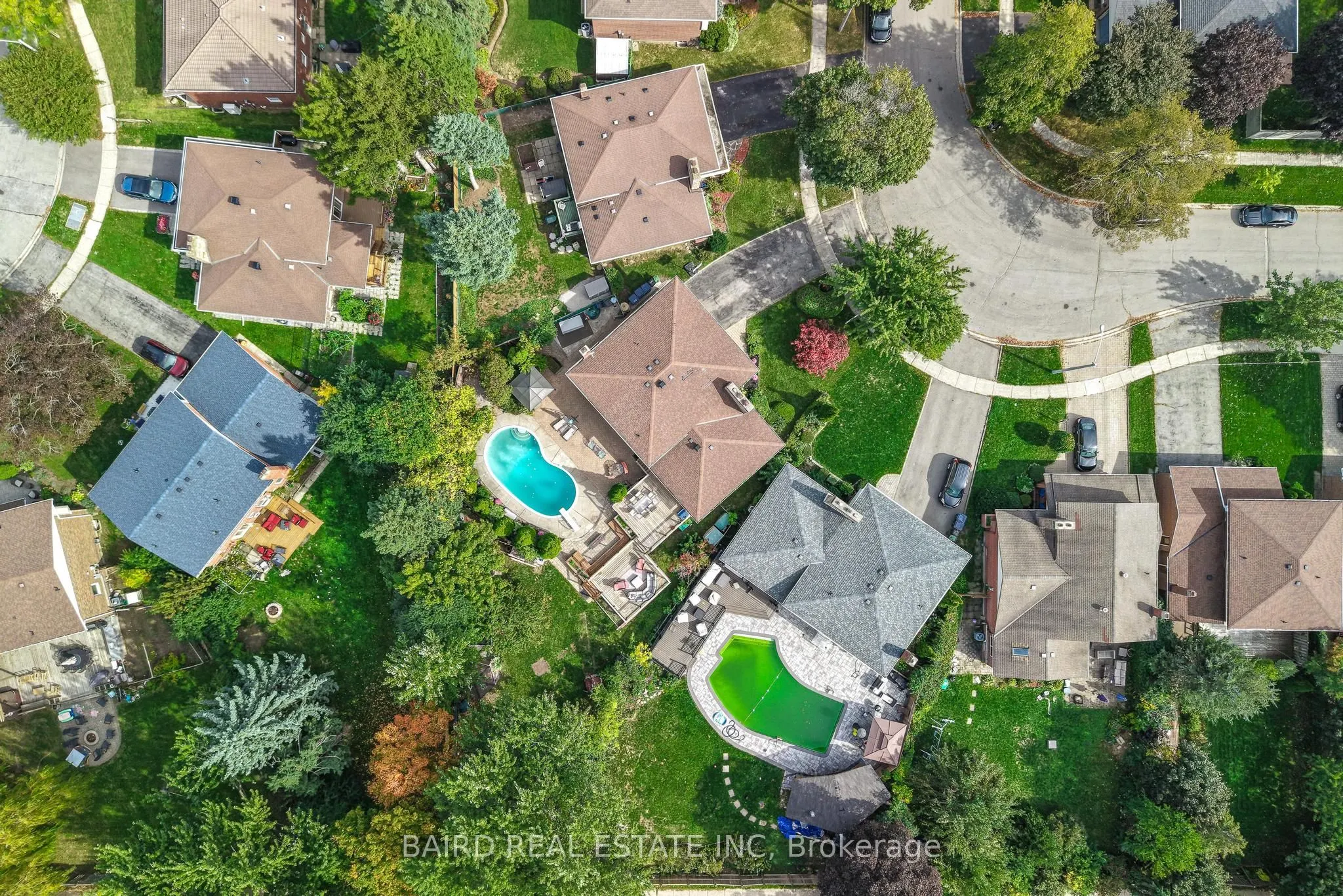 38 Caronridge Crescent