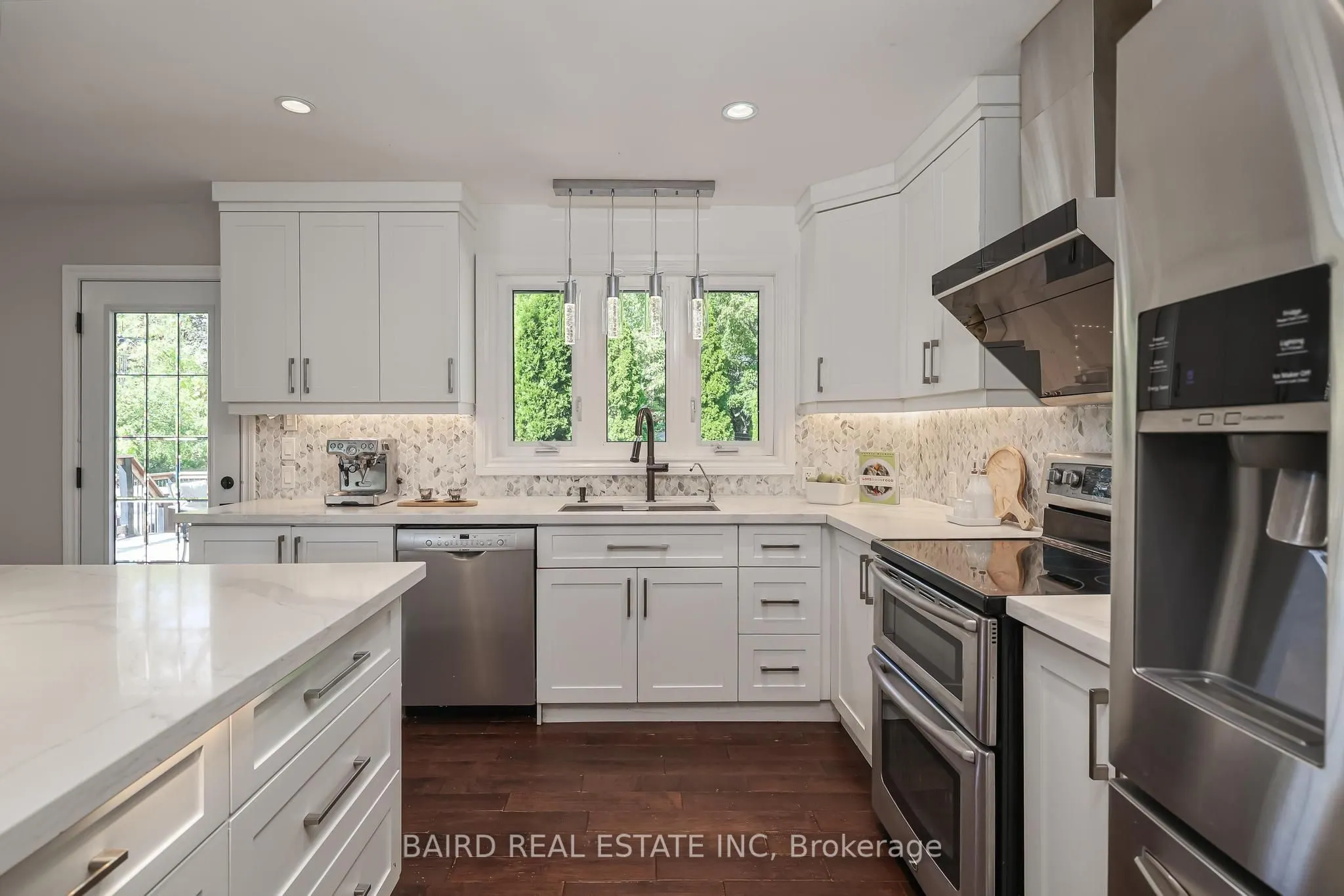 38 Caronridge Crescent