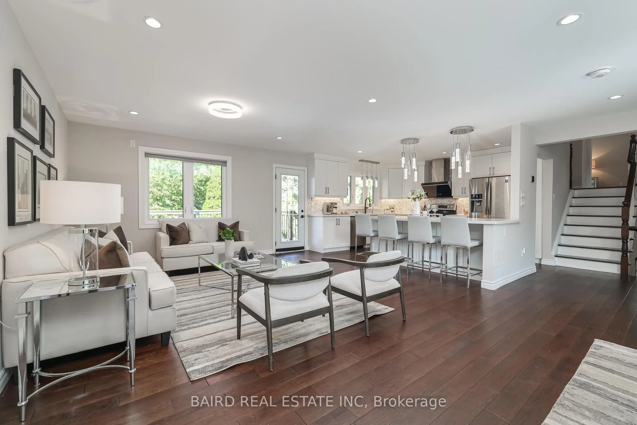 38 Caronridge Crescent