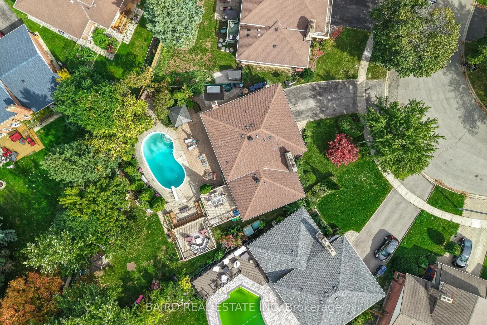 38 Caronridge Crescent