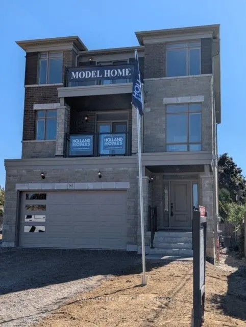 965 Queensdale Avenue