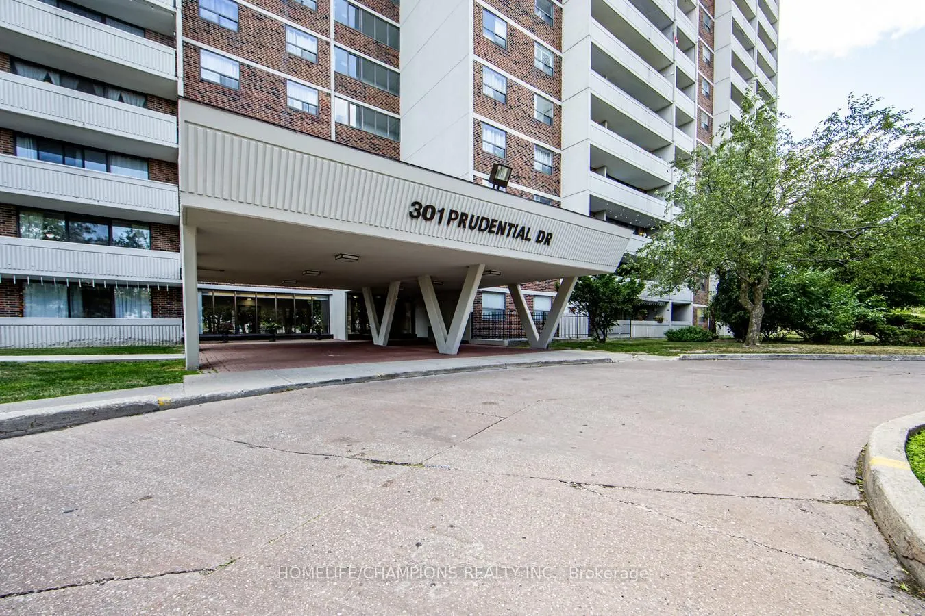 301 Prudential Drive S, #804