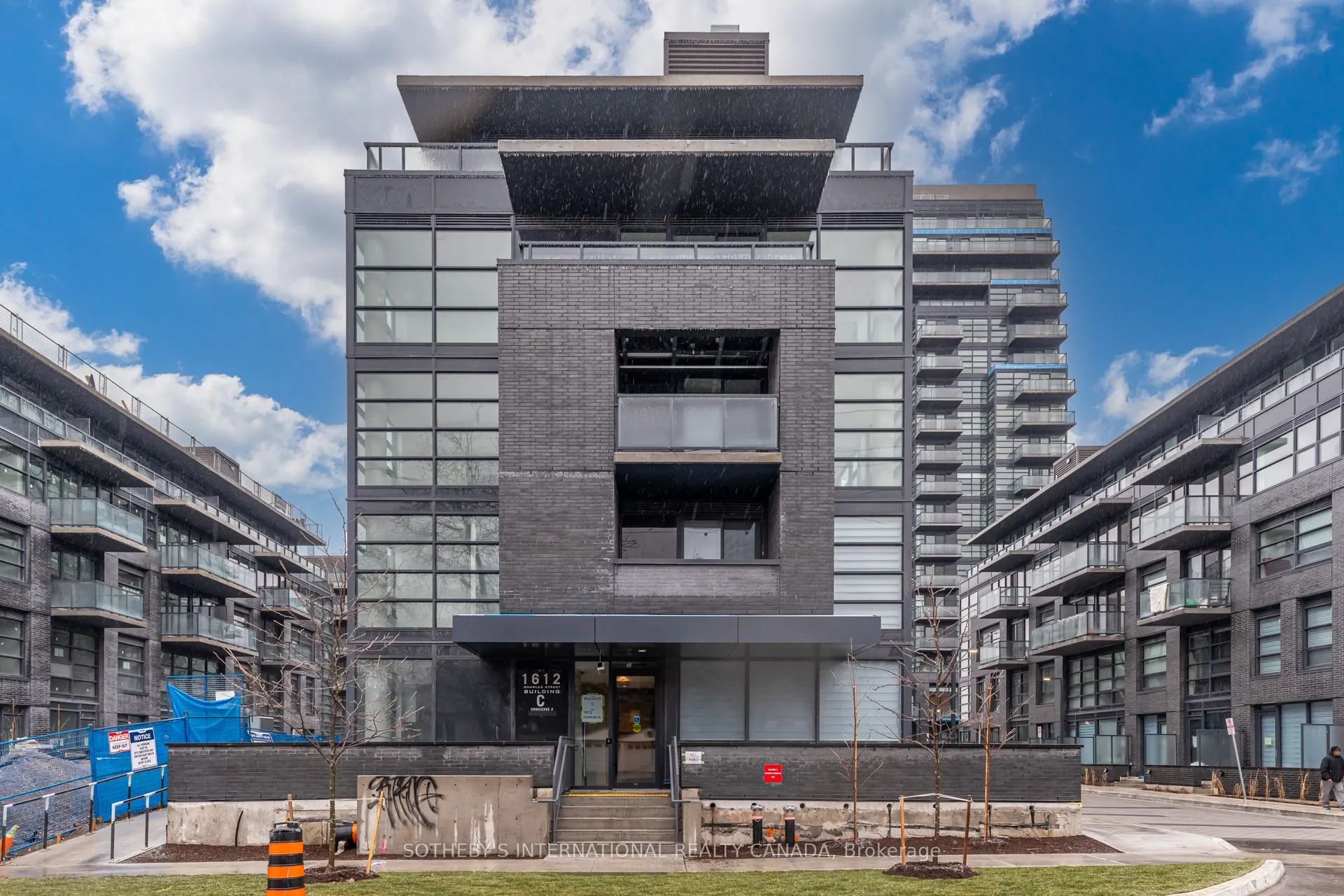 1612 Charles Street, #139 C