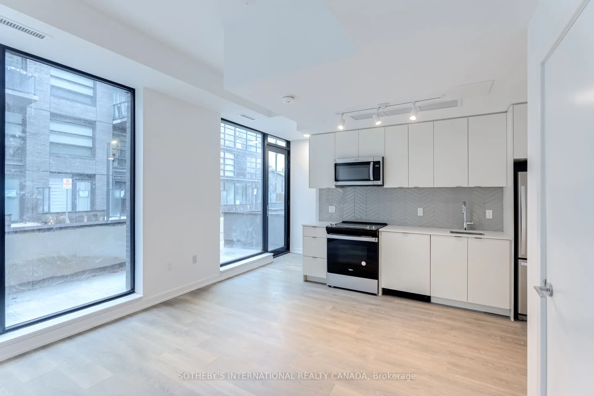 1612 Charles Street, #139 C