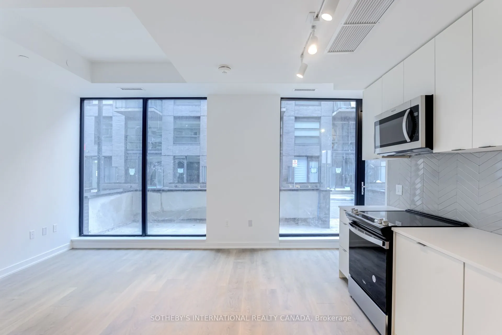 1612 Charles Street, #139 C