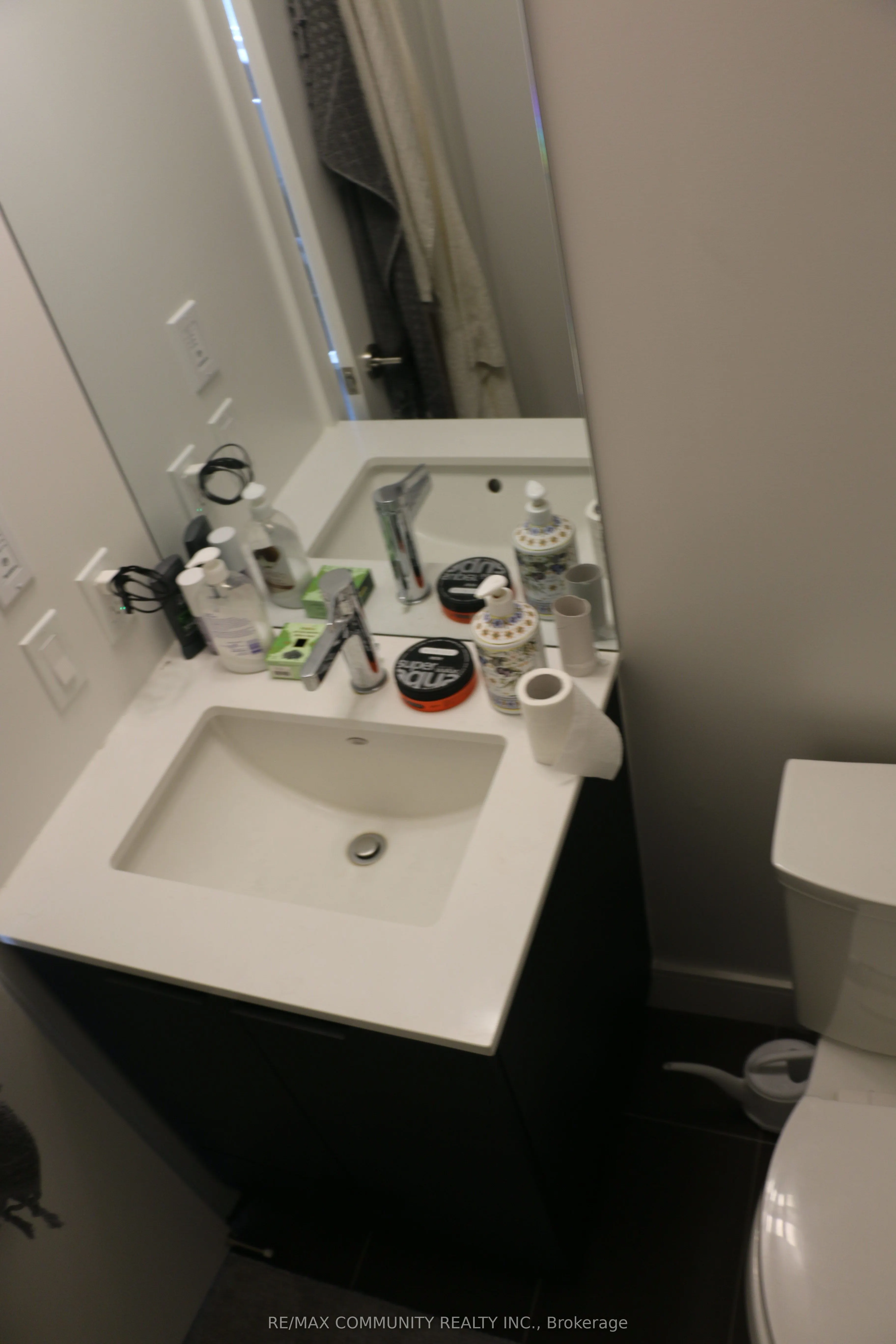 1350 Ellesmere Road, #1111