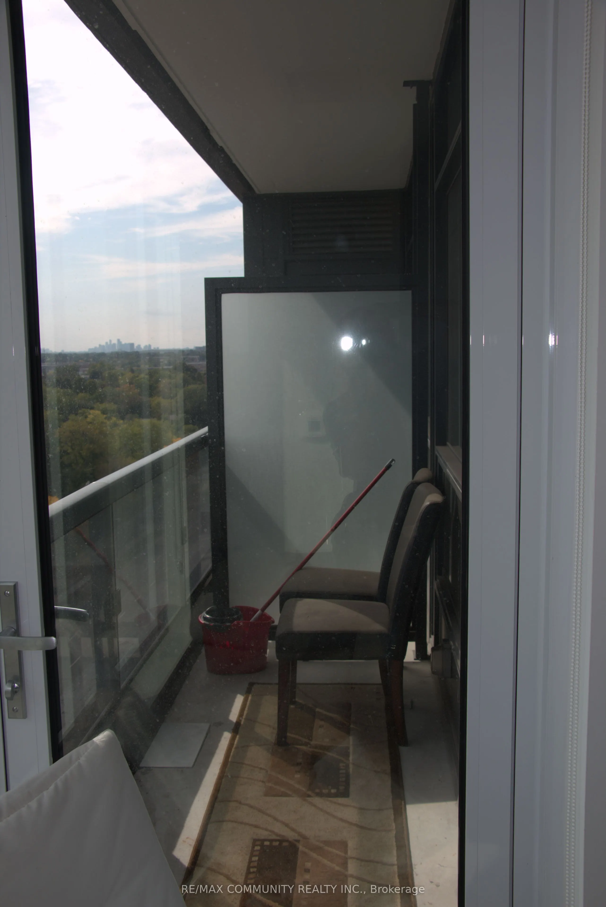 1350 Ellesmere Road, #1111