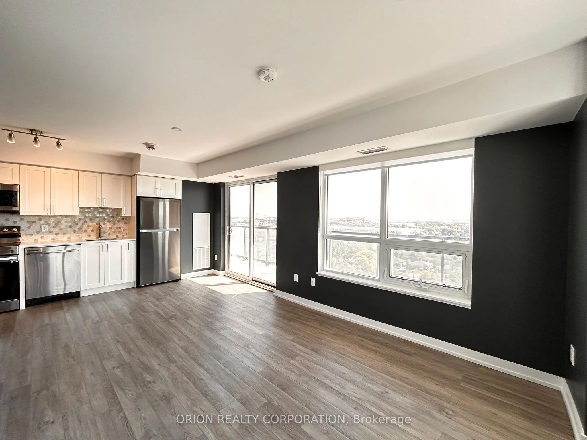 1480 Bayly Street, #1414