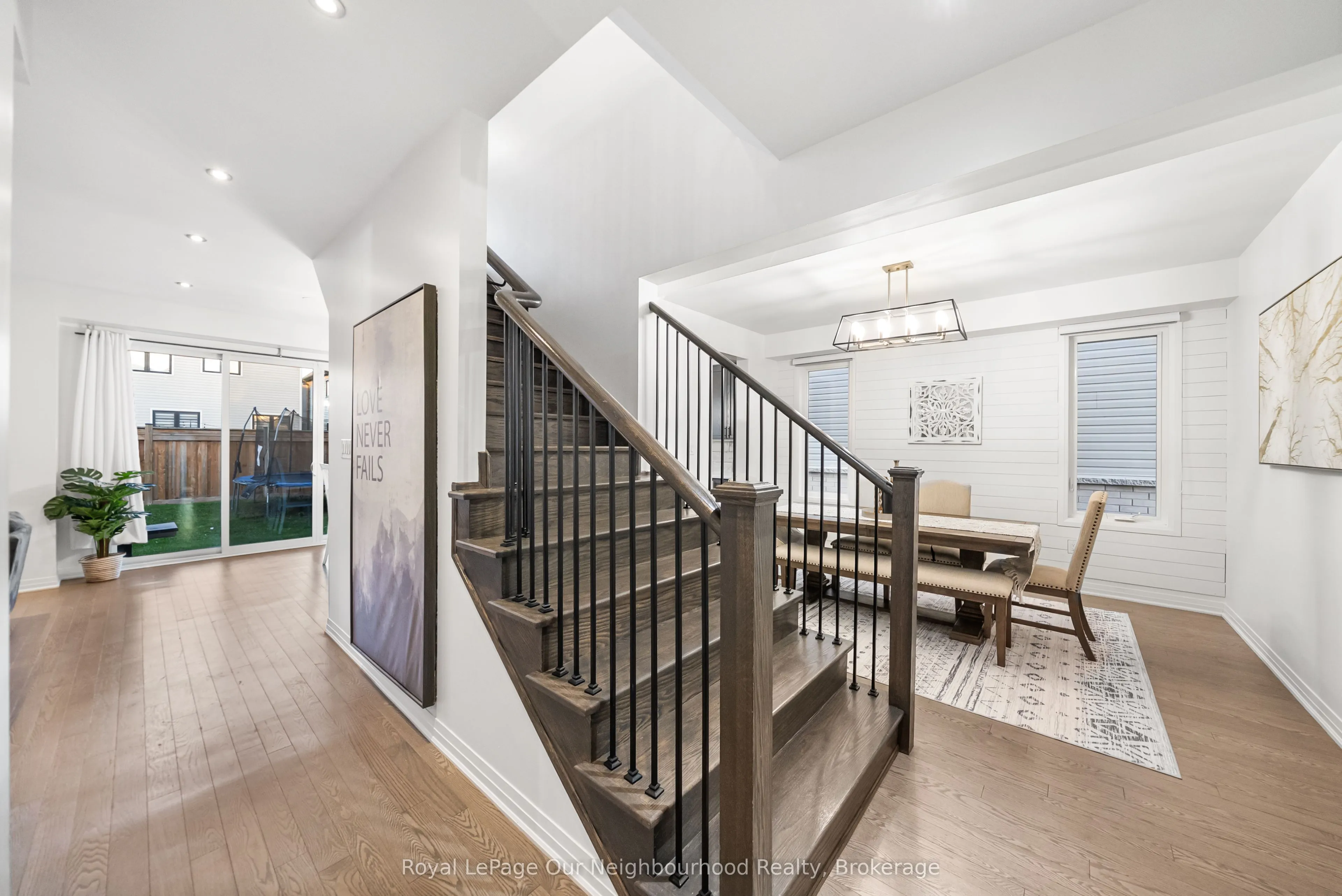 15 Larkin Lane