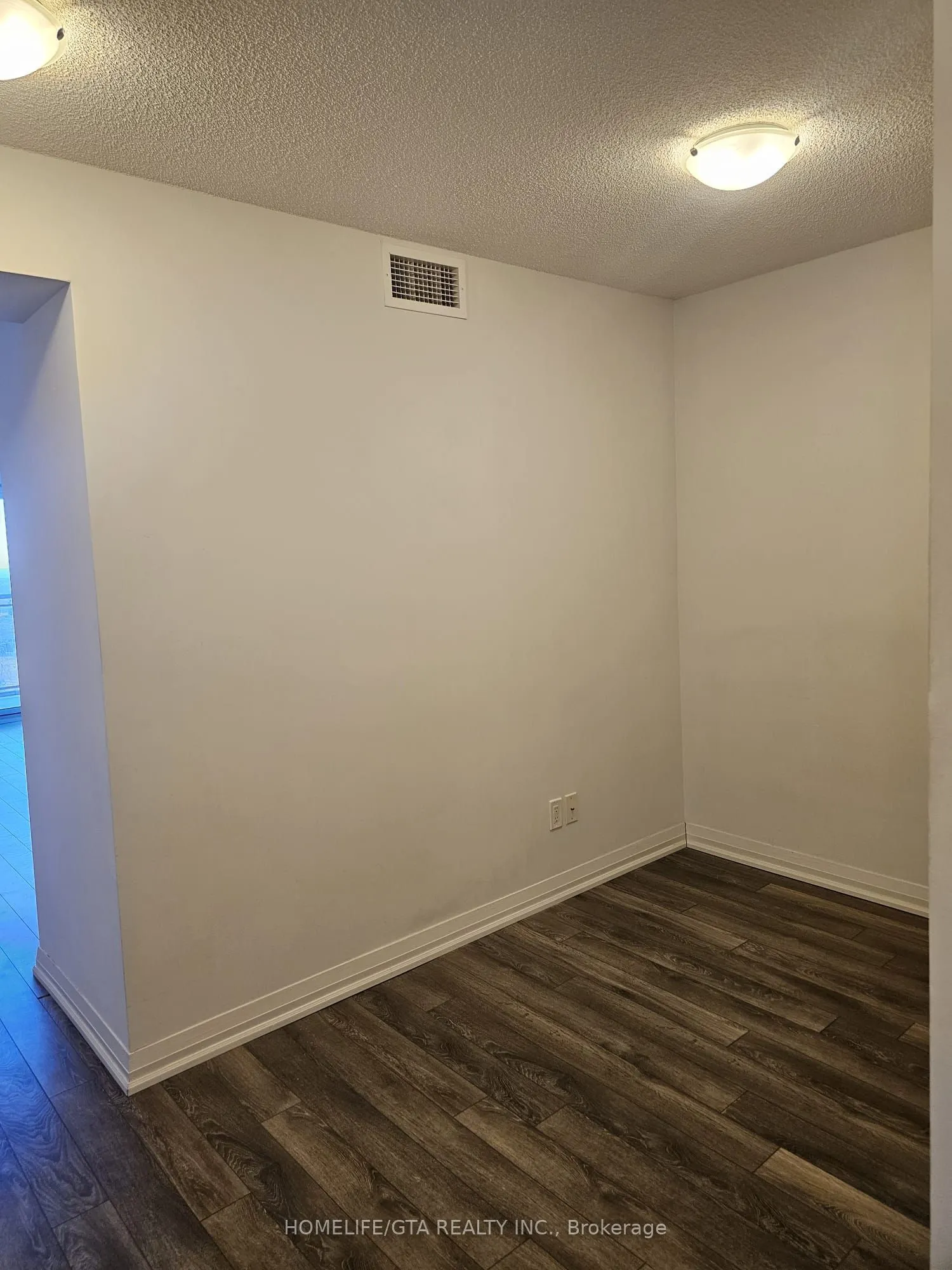 30 Meadowglen Place, #2408
