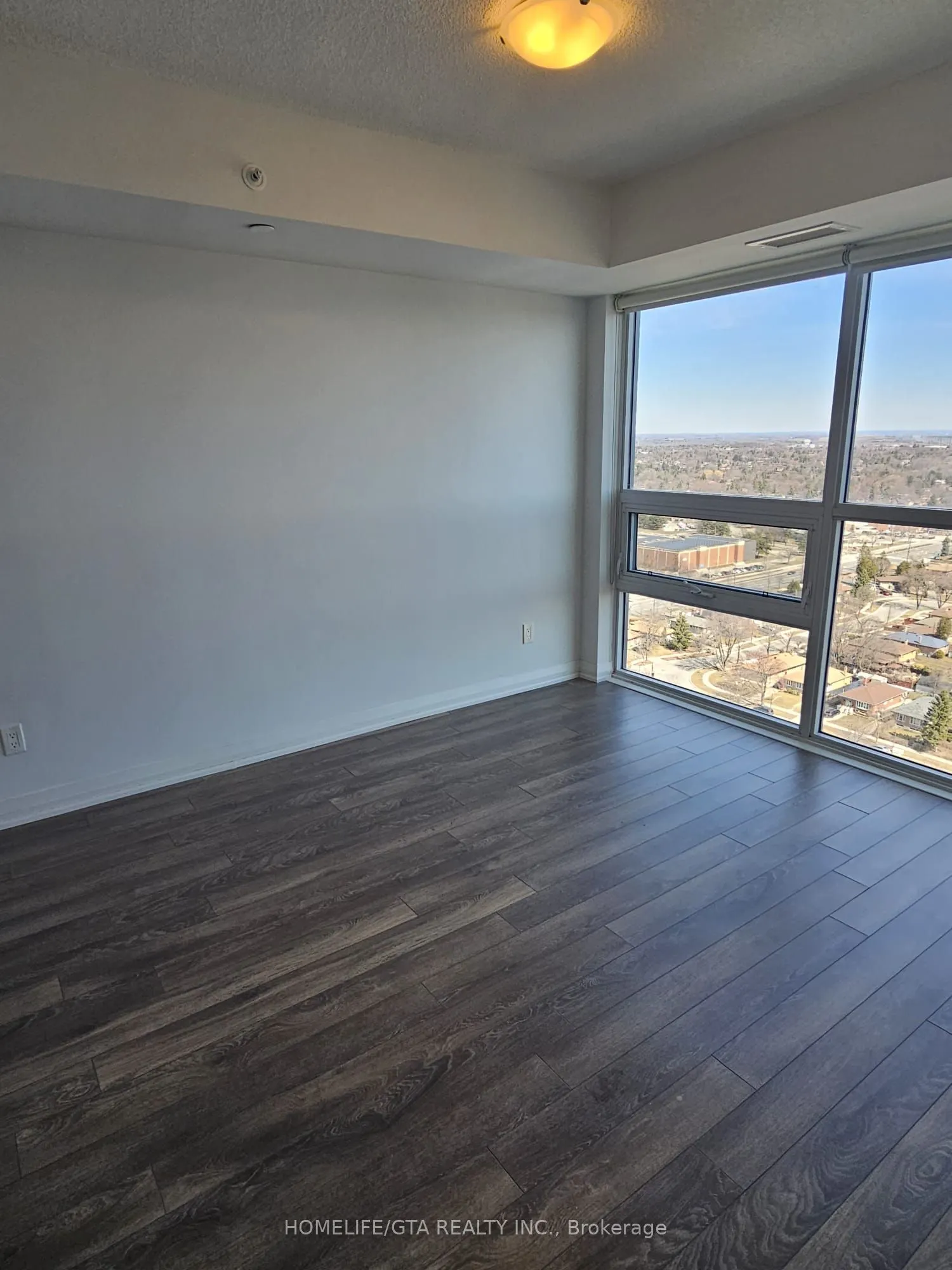 30 Meadowglen Place, #2408