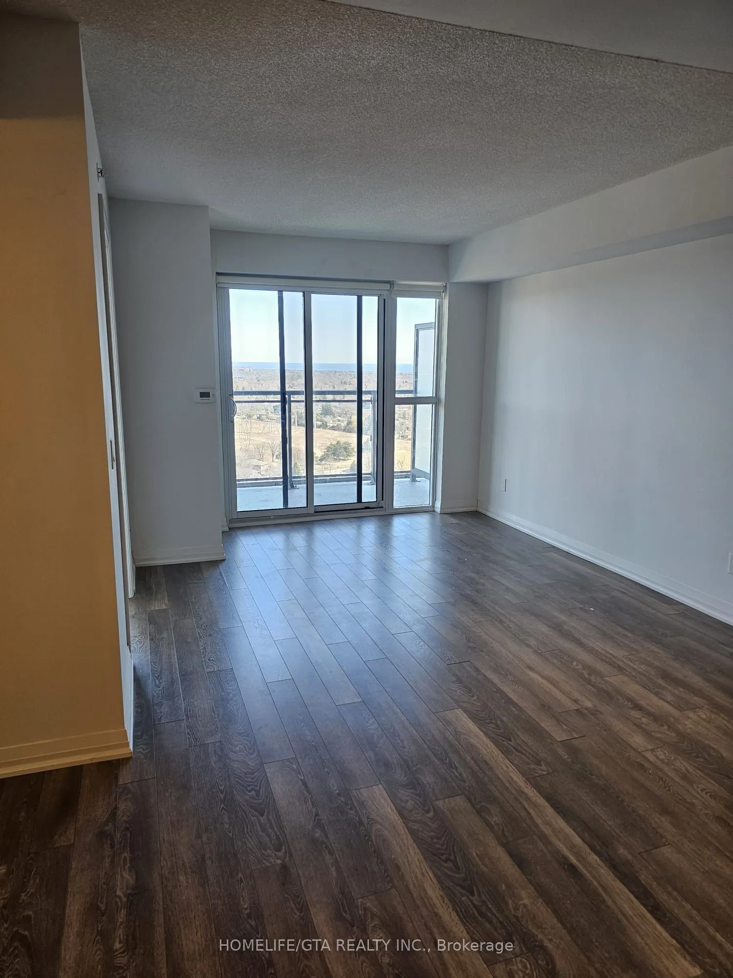 30 Meadowglen Place, #2408