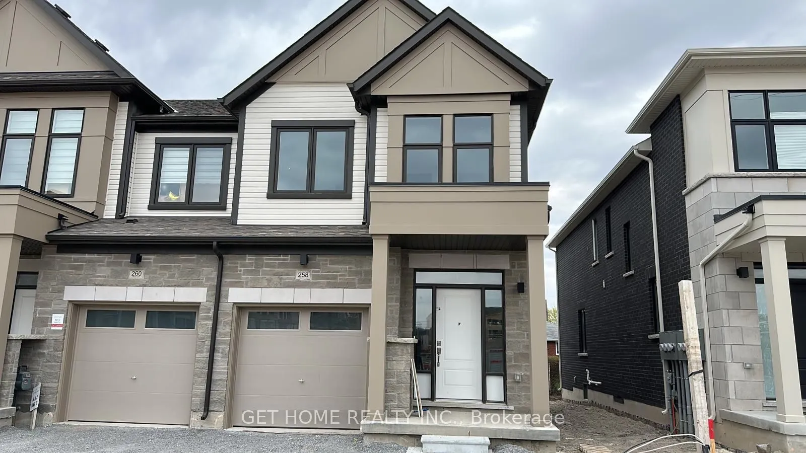 258 Okanagan Path