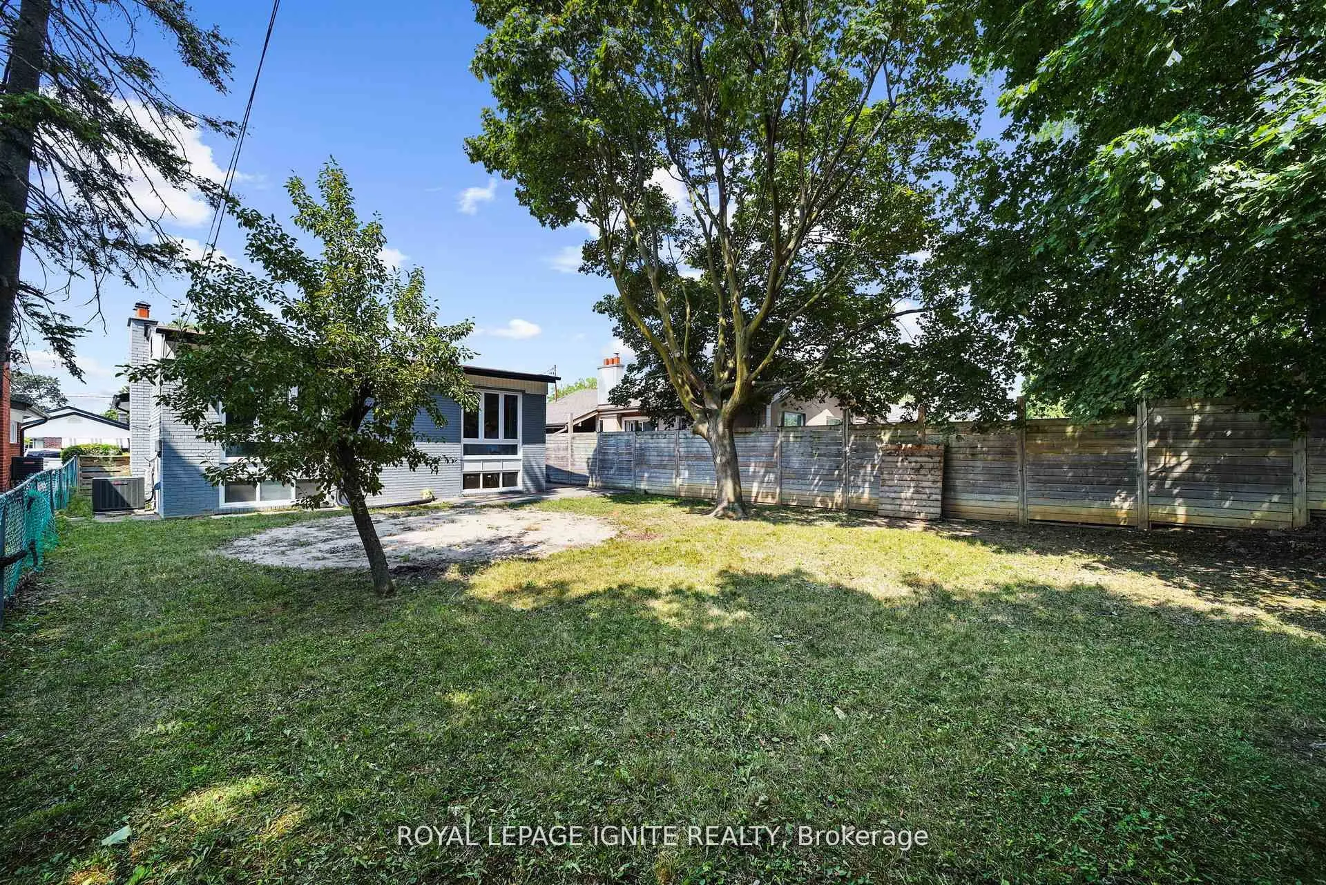 47 Deerfield Road