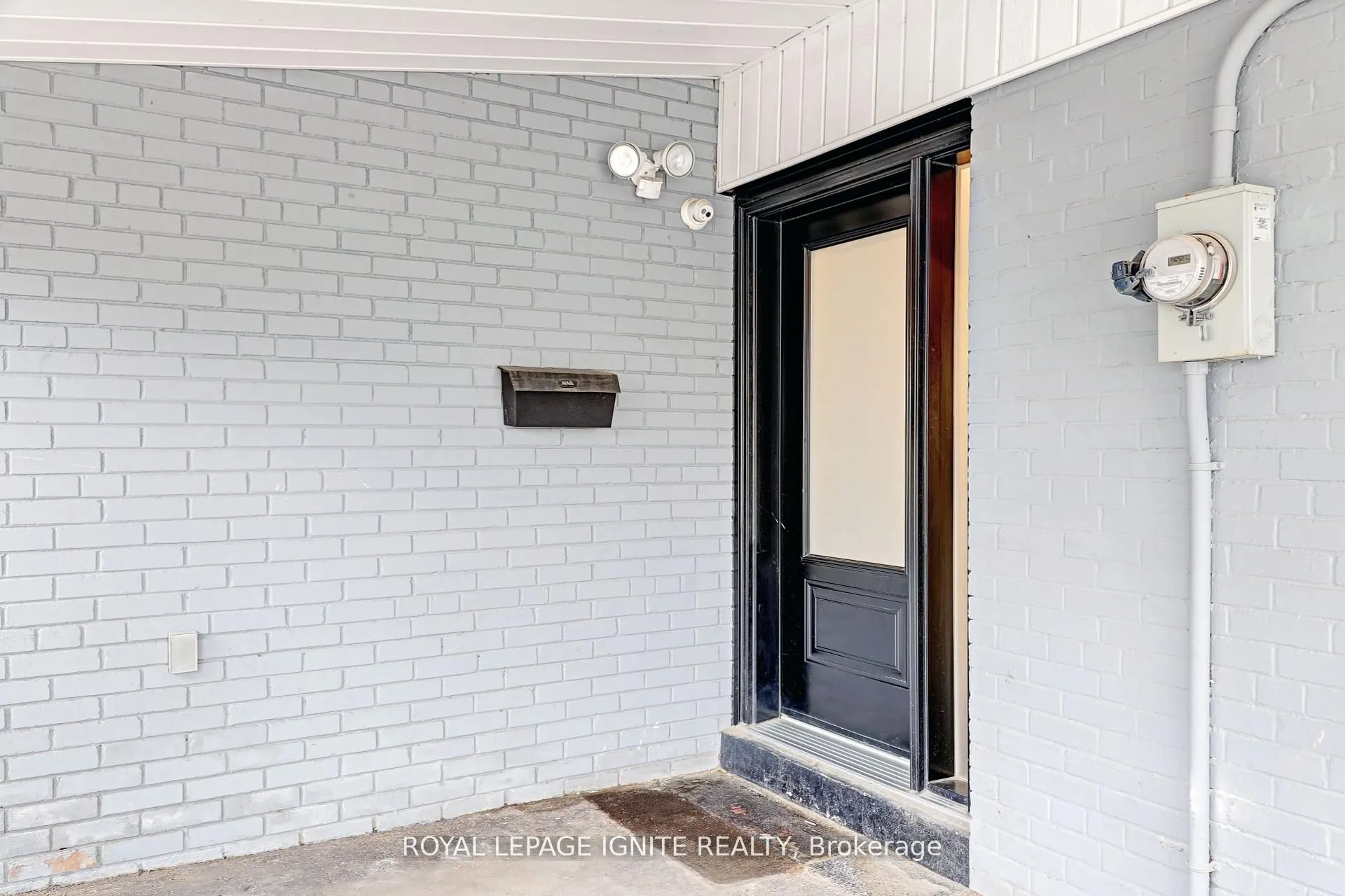 47 Deerfield Road