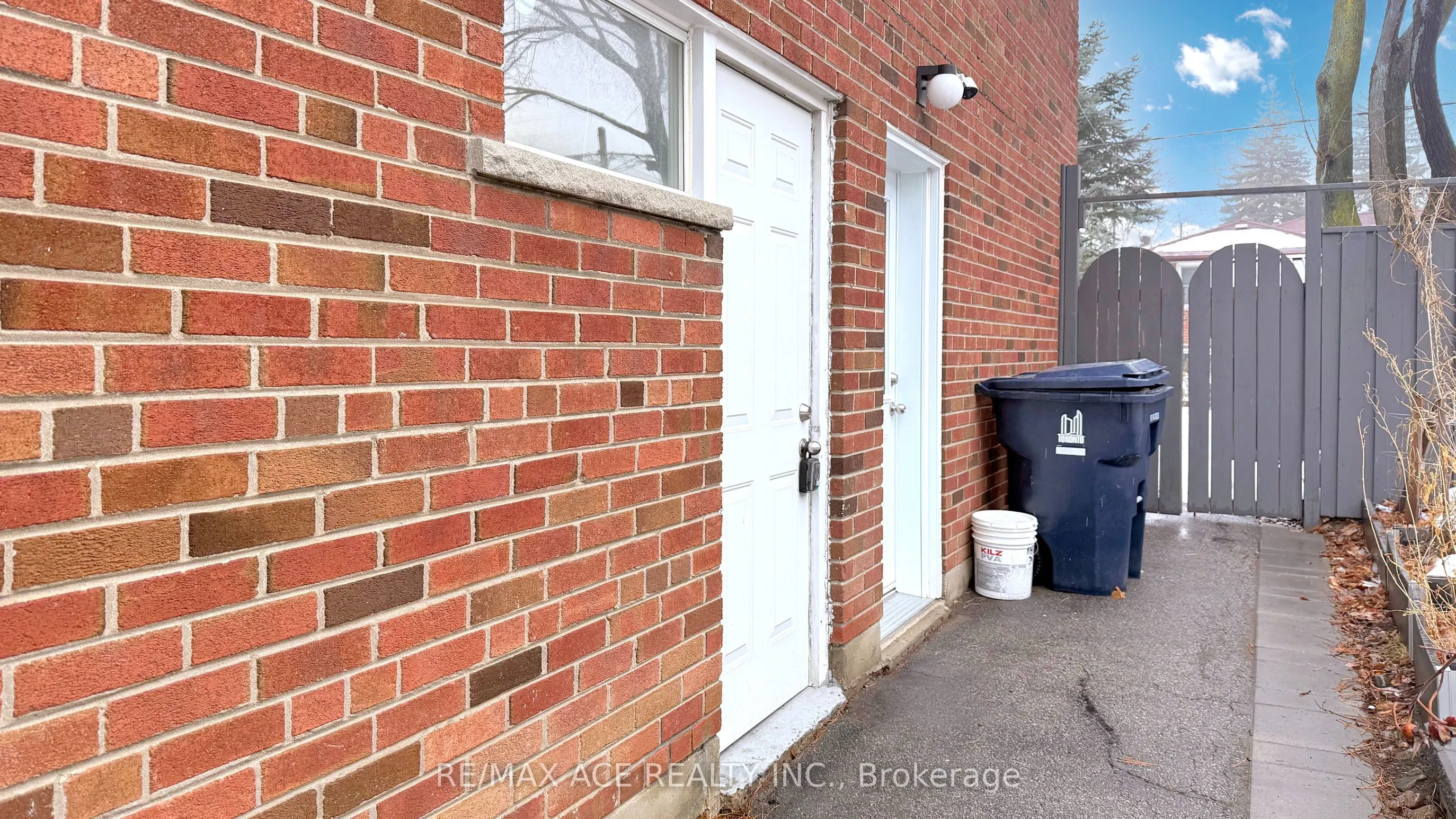1771 Pharmacy Avenue