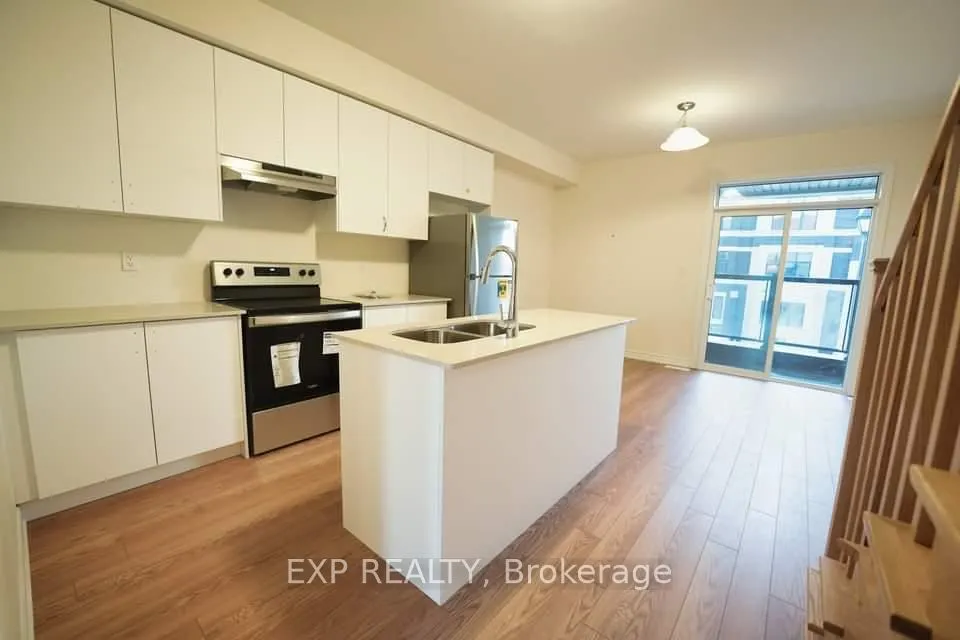 436 Okanagan Path E