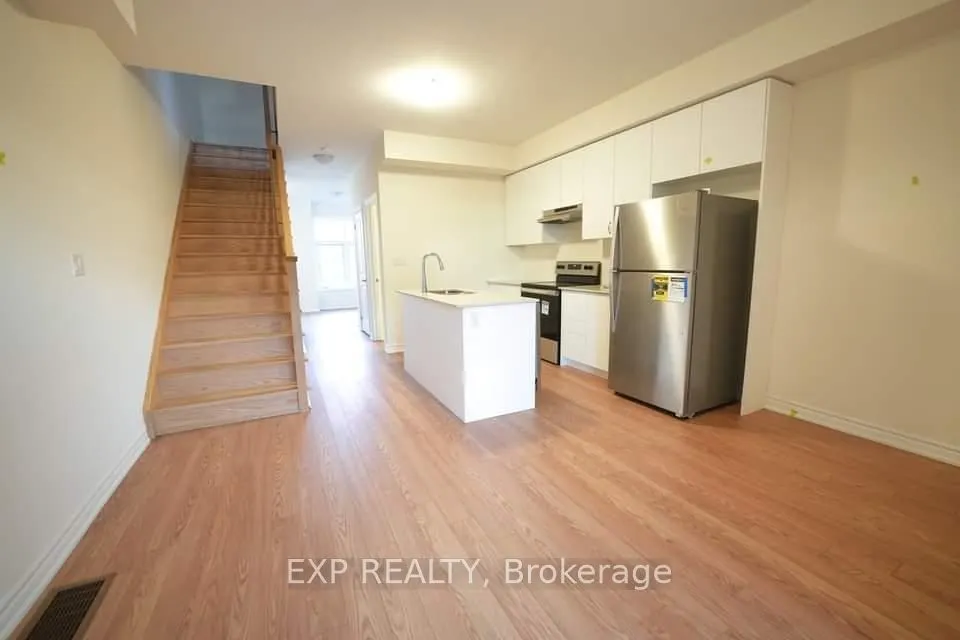 436 Okanagan Path E