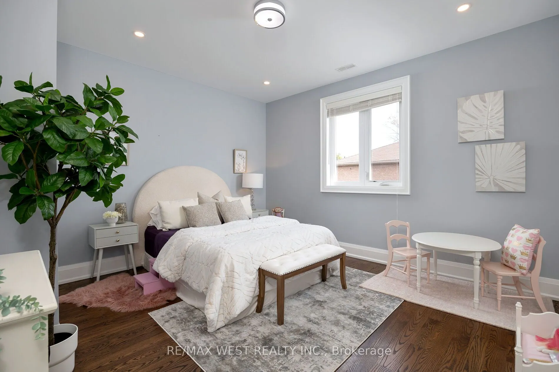 88 Yardley Avenue