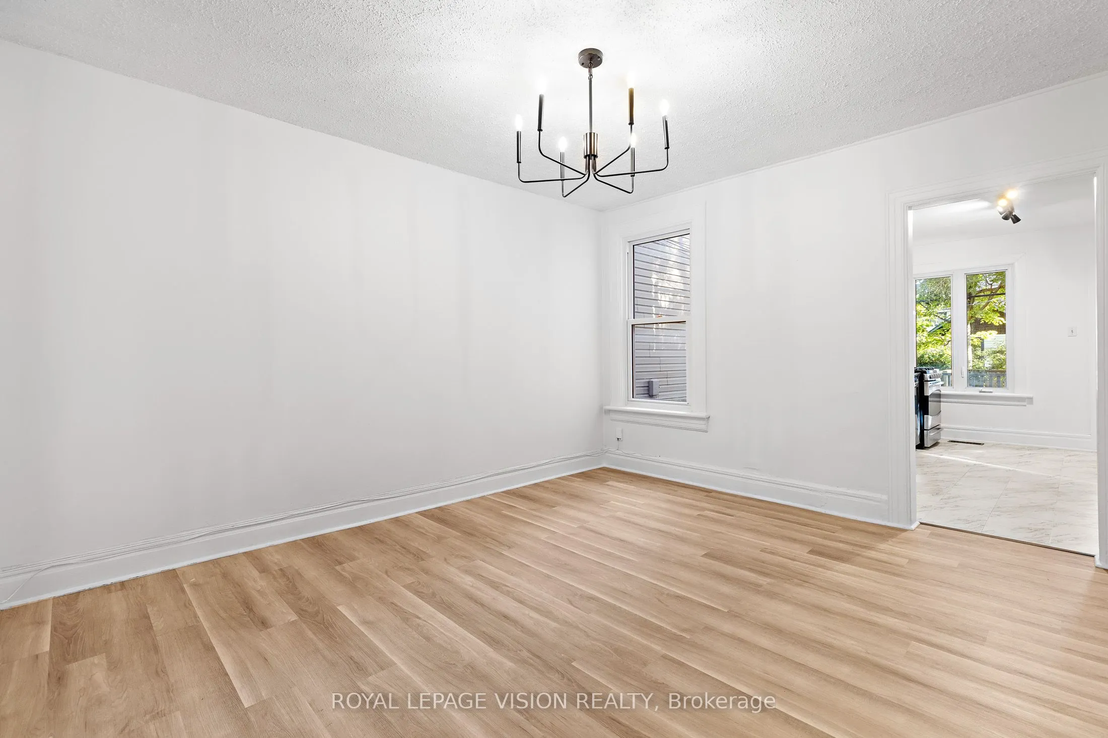 25 Bellefair Avenue
