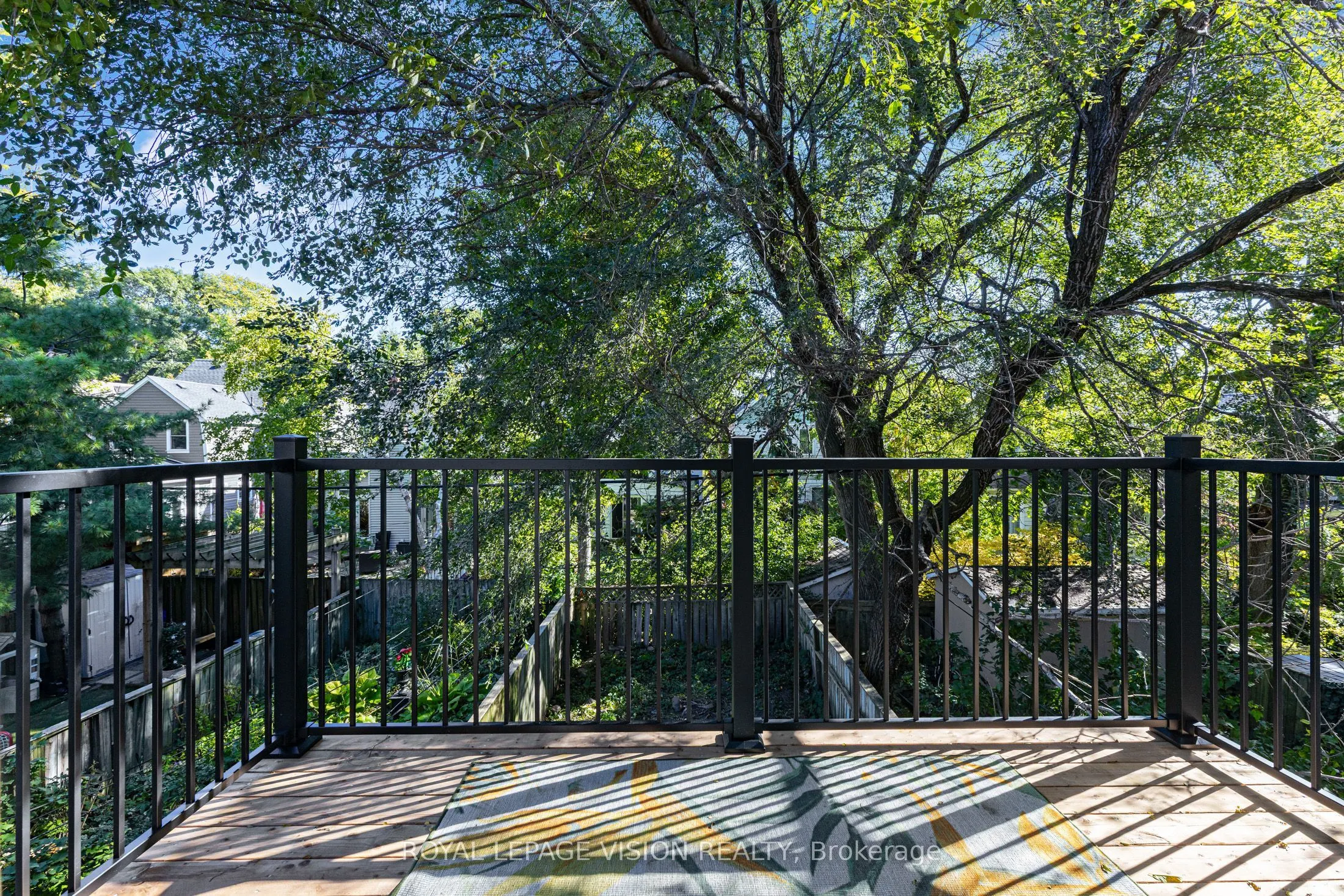 25 Bellefair Avenue