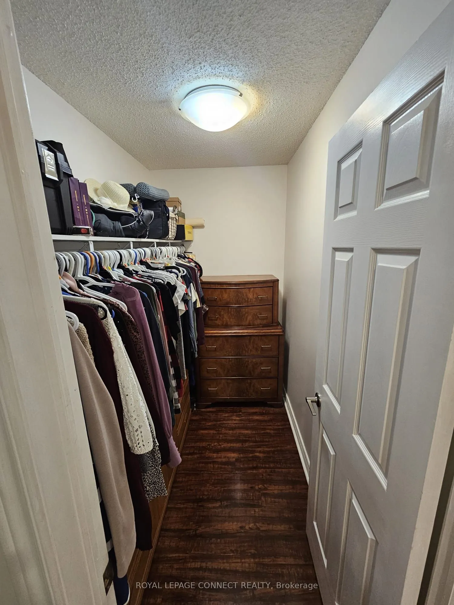195 Lake Driveway W, #408