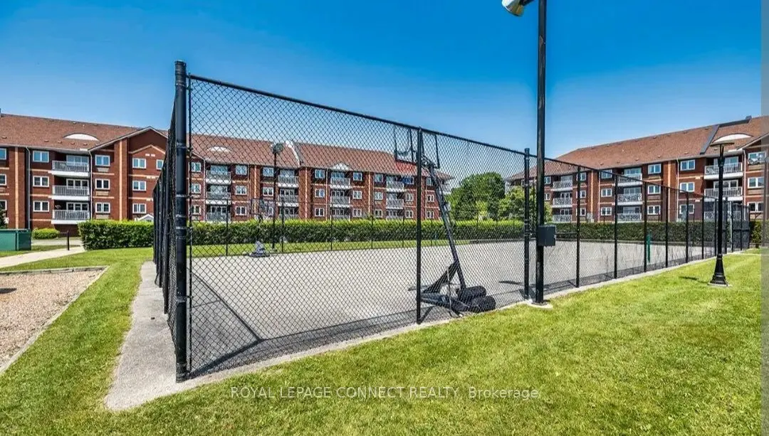 195 Lake Driveway W, #408