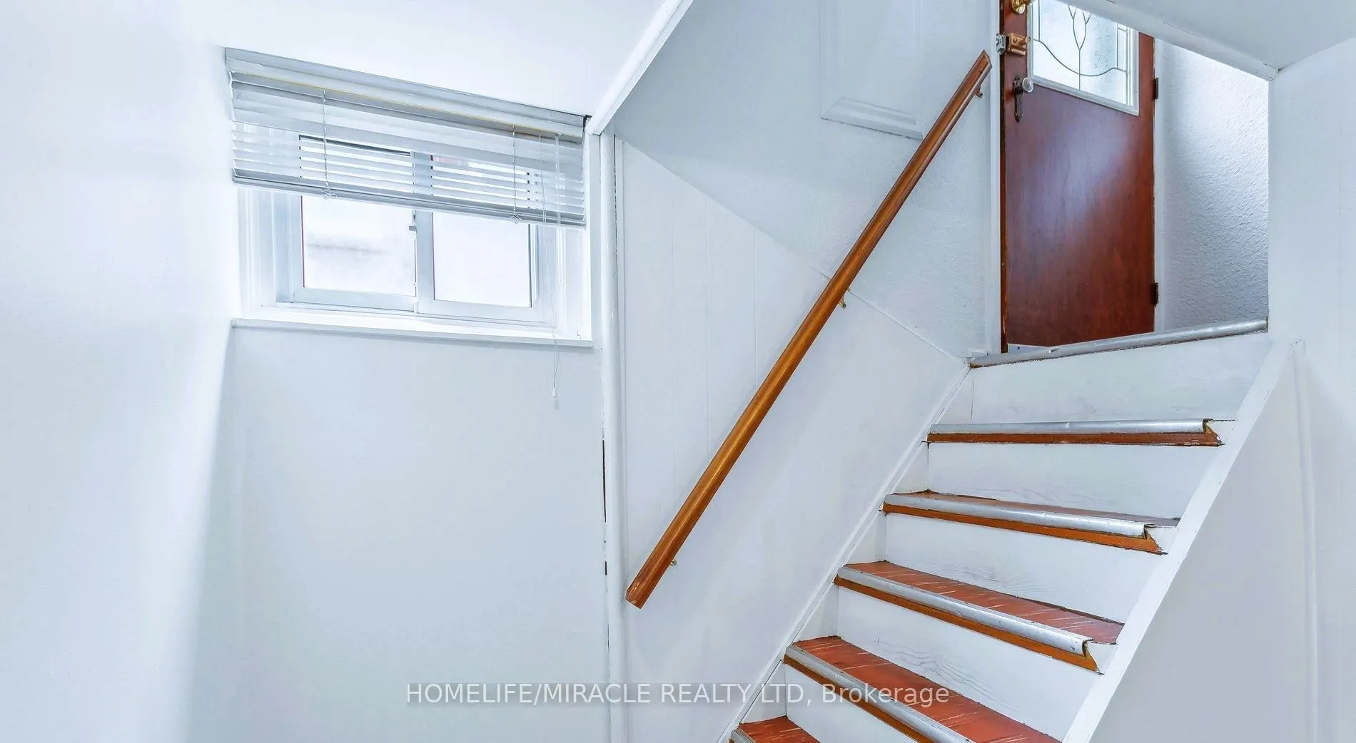 978 Pharmacy Avenue, #Bsmt-Room