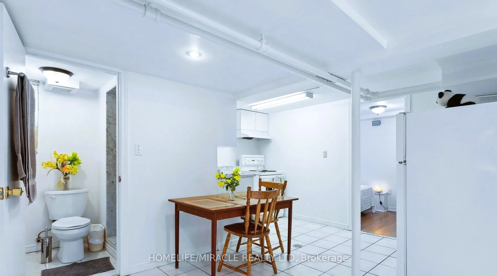 978 Pharmacy Avenue, #Bsmt-Room
