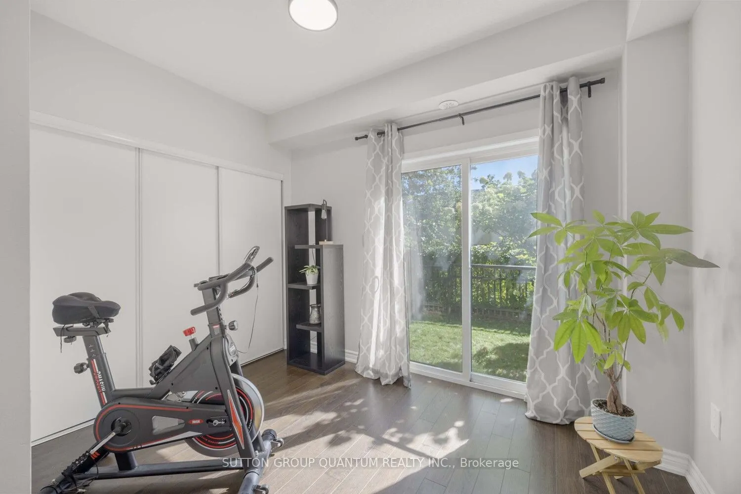 1250 St Martins Drive, ##38