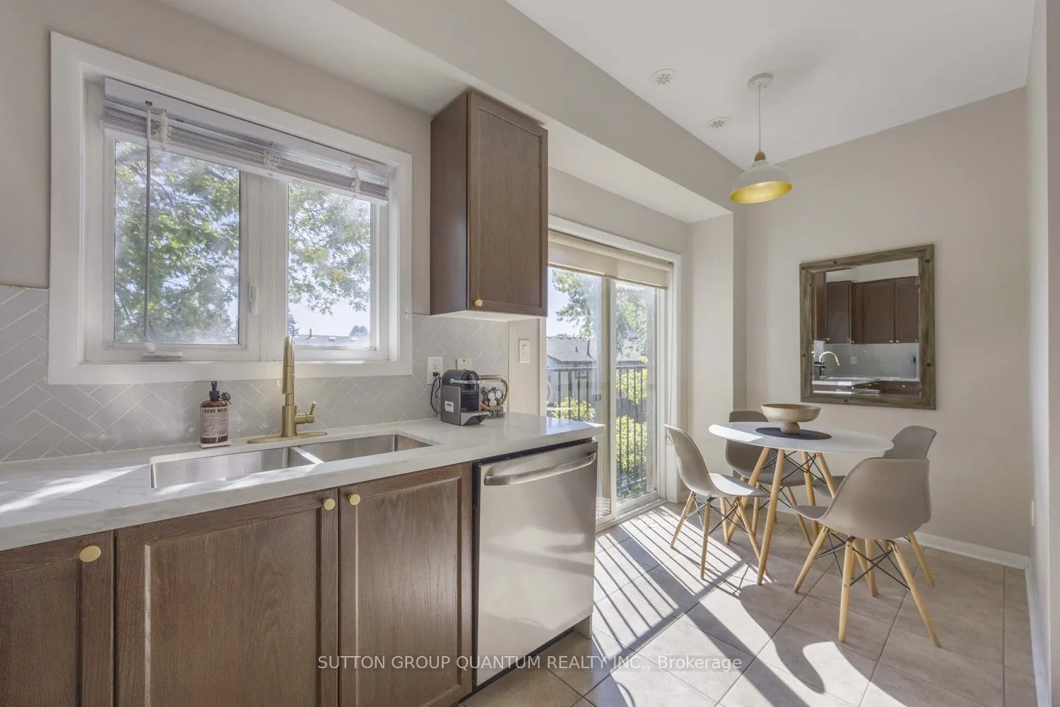 1250 St Martins Drive, ##38