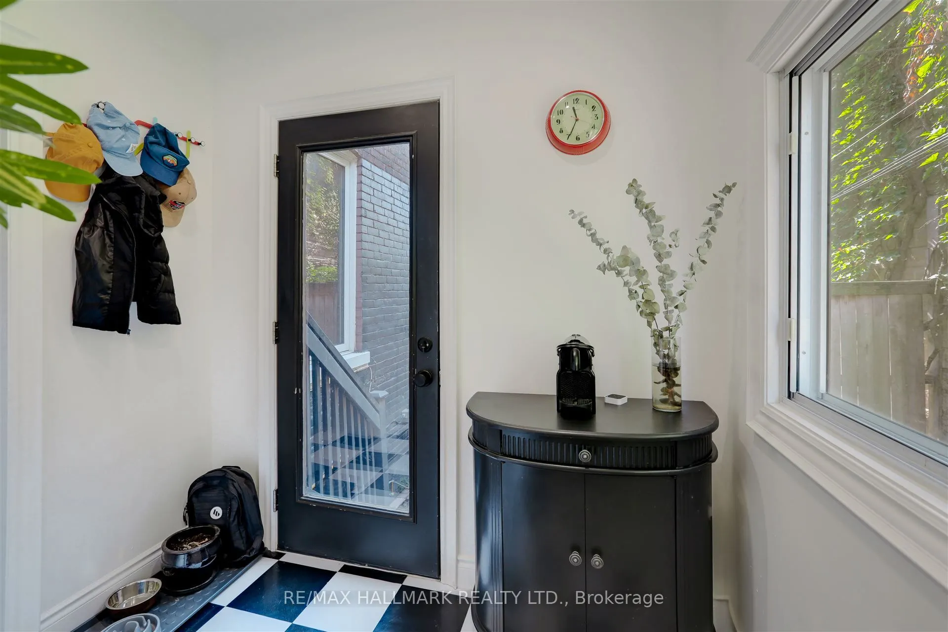 10 Mcgee Street