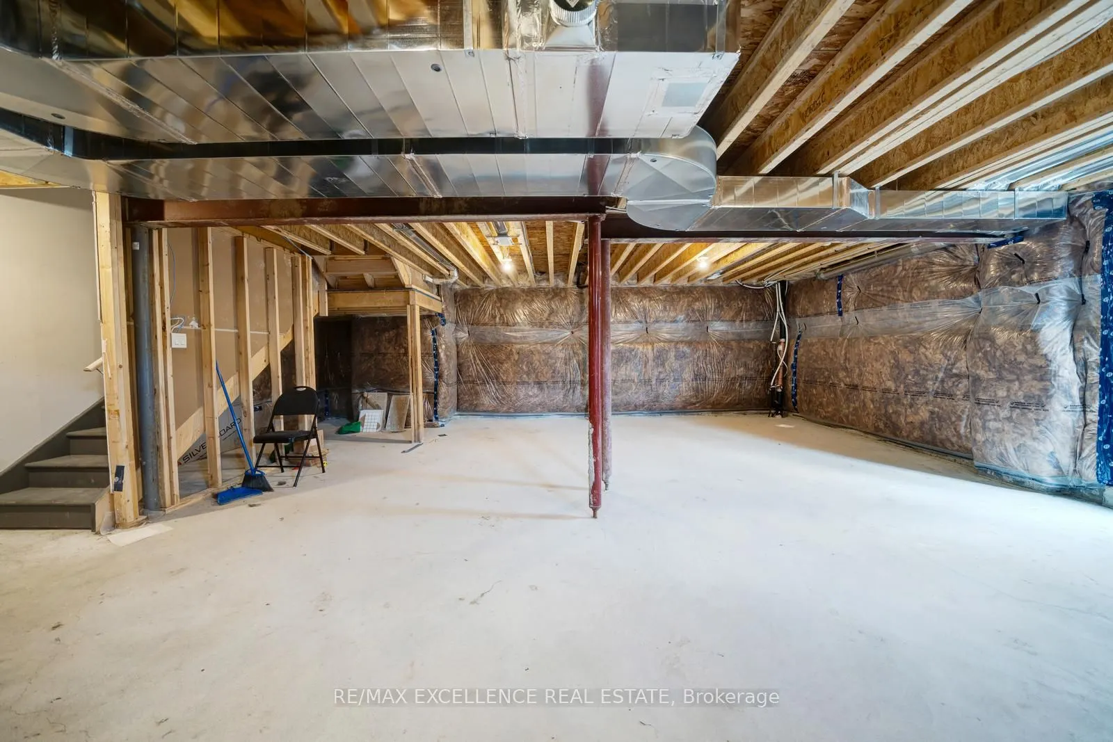2085 Coppermine Street