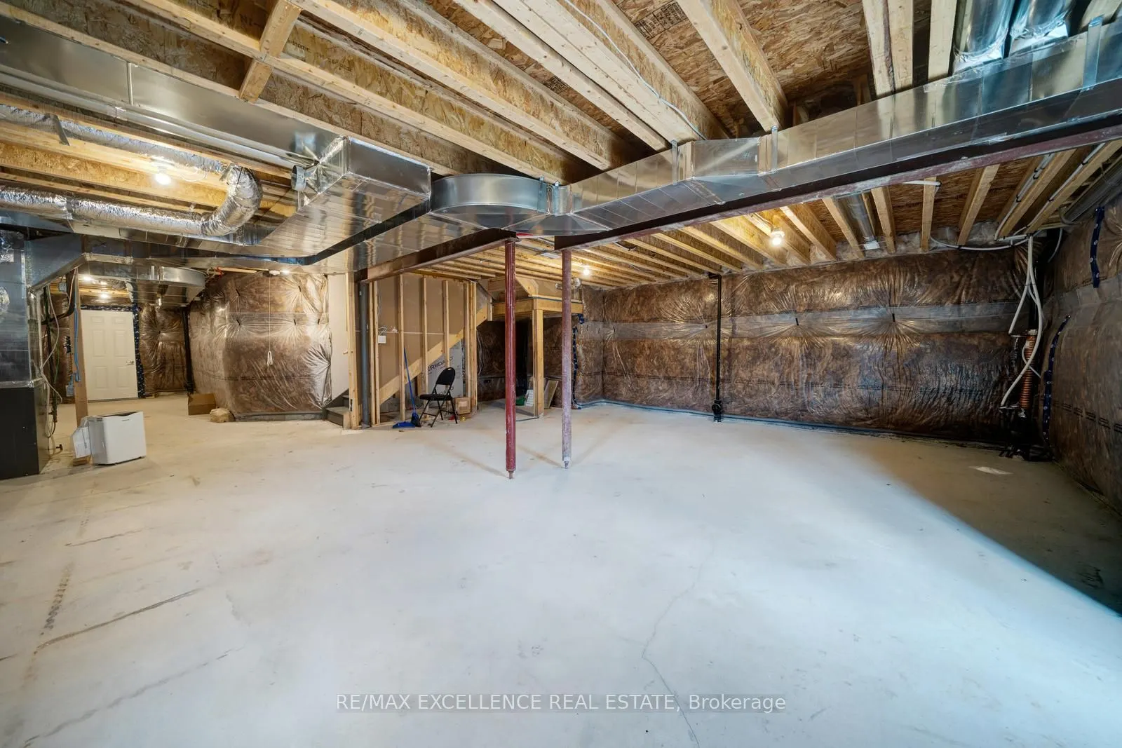 2085 Coppermine Street