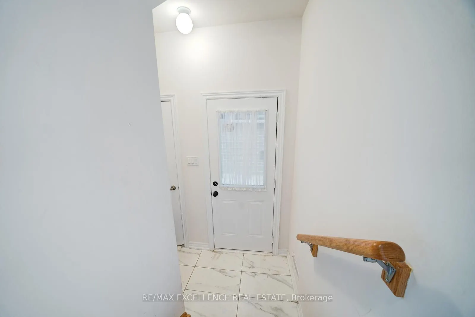 2085 Coppermine Street